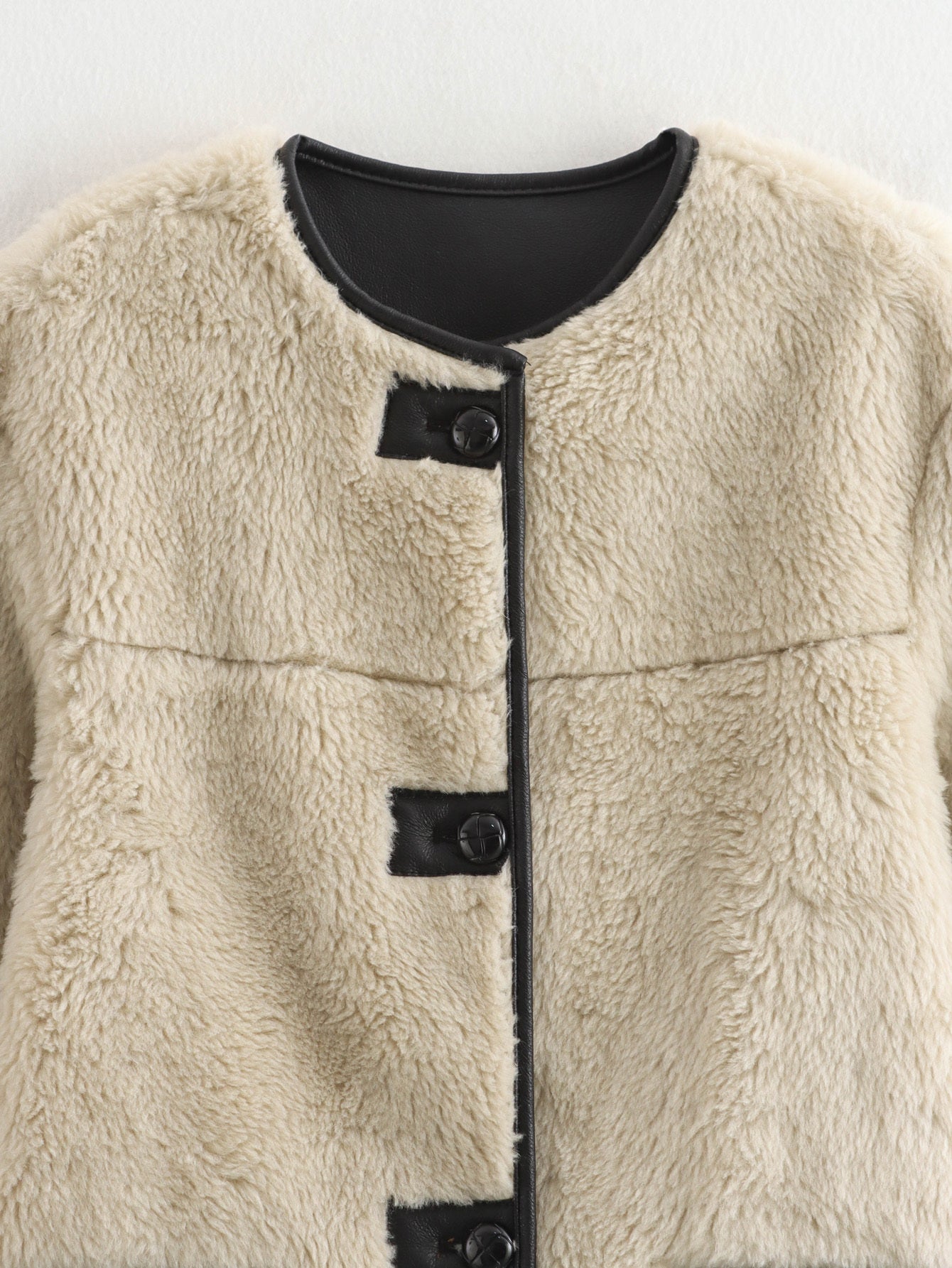 Women's thick warm O Neck Fur Faux Leather Coat